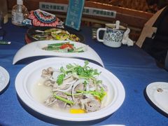 -伊带伊路新疆美食府(呼家楼店)