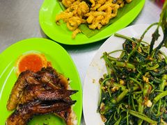 -明记烧鱼美味店