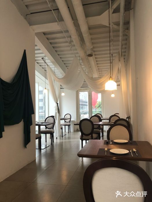 77COM好吃的意大利菜(老城根店)大堂图片