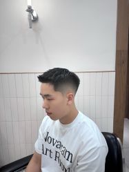 -MARTIN'S BARBER SHOP男士理发馆