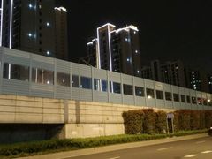 -阳澄湖中路(地铁站)