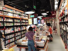 -西西弗书店(城西银泰城店)