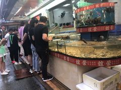 -谊荣海鲜大牌档(石湖店)