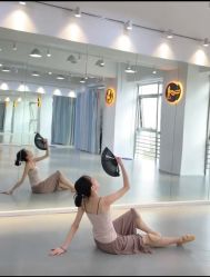 -深舞形体民族舞蹈工作室