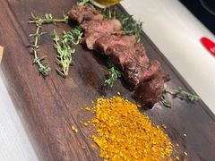 -LESCEDARS  Bistro香柏树(外滩店)