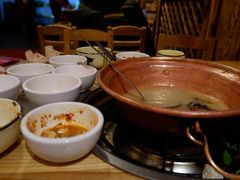 -阿婆情腊排骨火锅(金虹路店)