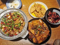 干锅肥肠护心肉-95号酱骨·一块豆腐(展春园西路店)