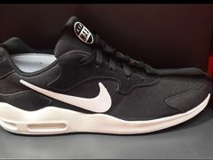 -NIKE上海青浦优选体验店