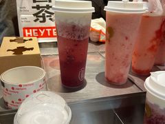 -喜茶(北京华贸购物中心店)