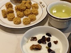 -乡土特色.冷锅鱼.牦牛肉汤锅