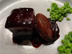 鲍鱼红烧肉-杭州西子湖四季酒店·金沙厅