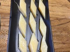炒肝包子-鲜鱼口老字号美食街