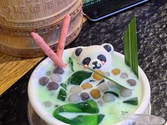 熊猫旺旺斑斓冻冻-旺蜀主成都串串火锅(西直门凯德MALL店)