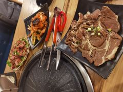 -韩呈黑牛家烤肉(太原街万达店)