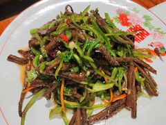 炝拌婆婆丁根儿-蛟河庄稼院(临河街店)