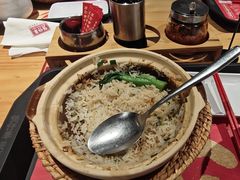 -华记煲仔华·煲仔饭(市桥易发店)