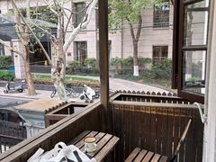 -CAFE CHEZ W一木家(香山路店)