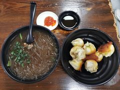 -赵宝美煎包店