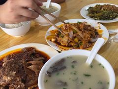 -温记府廟豆汤饭·始于1955年(海椒店)
