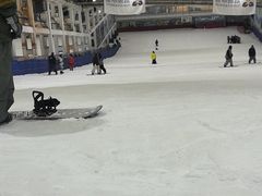 -乔波室内滑雪场