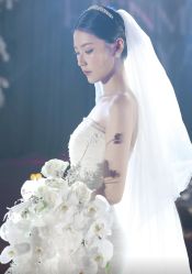 -南京宝娜嫁衣婚纱礼服馆(中央路店)
