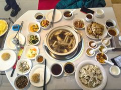 -天宜隆蘑菇宴火锅(石景山旗舰店)
