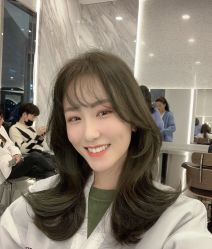 -东秀护肤造型