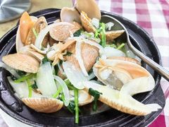 西洋白酒蚬煲-雅憩花园餐厅