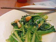 -娜仁图雅蒙古美食村(33小镇店)