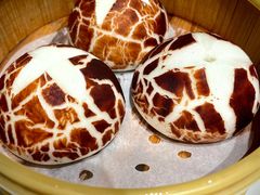 黑松露蘑菇包-北京厨房(西安SKP店)