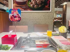 -海底捞火锅鲜切牛肉主题店(长寿路店)