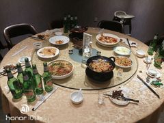 -瓦国小镇·果木烤鸭·融合菜(西口店)