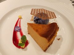 泰茶巴斯克配蝶豆腐花冰淇淋-清莱湾 CHIN RAI·甄选泰餐(万象前海店)