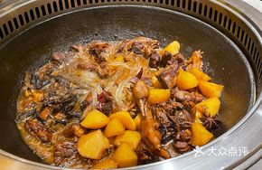 Chicken and Pork Rib Stew with Chestnut Mushrooms