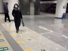 -七里庄(地铁站)