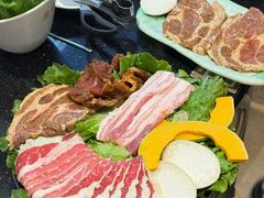 -木槿花韩式炭烤·熟成肉工坊(孙文东路店)