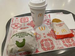 -麦当劳(新华路步步高店)