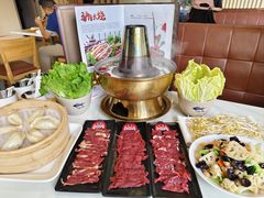 -培万河间驴火•驴肉火锅(东平店)