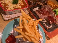 -菲滋意式休闲餐厅(北仑银泰城店)