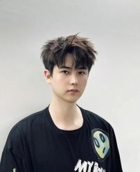 -Nice奈斯形象定制沙龙
