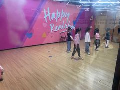 -第壹街舞(西城天街店)