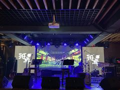 -热河以北x月亮瓦肆livehouse(环山路店)