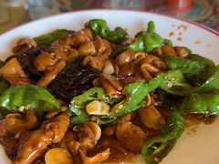 -闯关东东北农家菜(崂山石老人店)