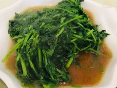 清炒豆苗-小实惠嘉(威海路店)