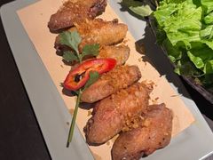 -大头虾越式风味餐厅(光明广场店)