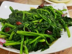-洪霞餐馆