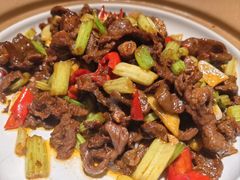 -魏铭鱼头捞饭(嘉善店)