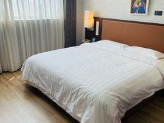 -北京A·C·Embassy酒店(三里屯工人体育场地铁站店)