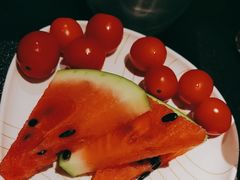 -辣尚瘾·烤鱼·新川菜(牡丹园直营店)