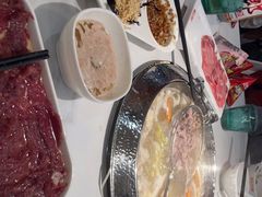 -浪里寻·臻牛养生牛肉火锅(方圆荟店)